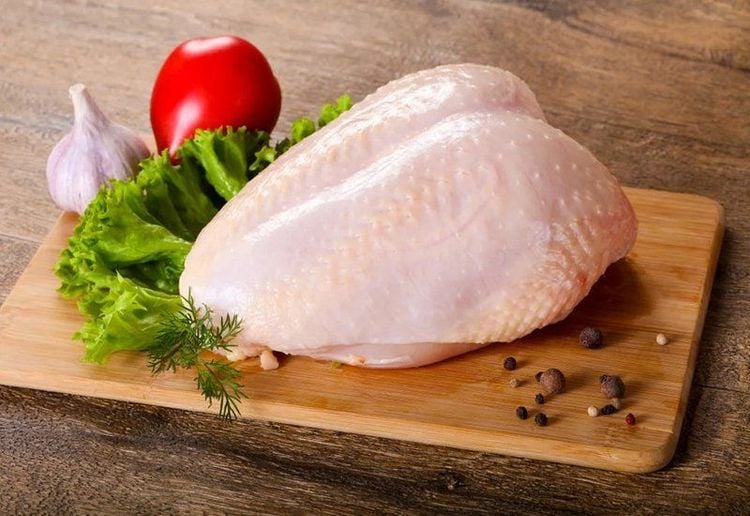 A chicken-only diet is not good and has many potential health risks