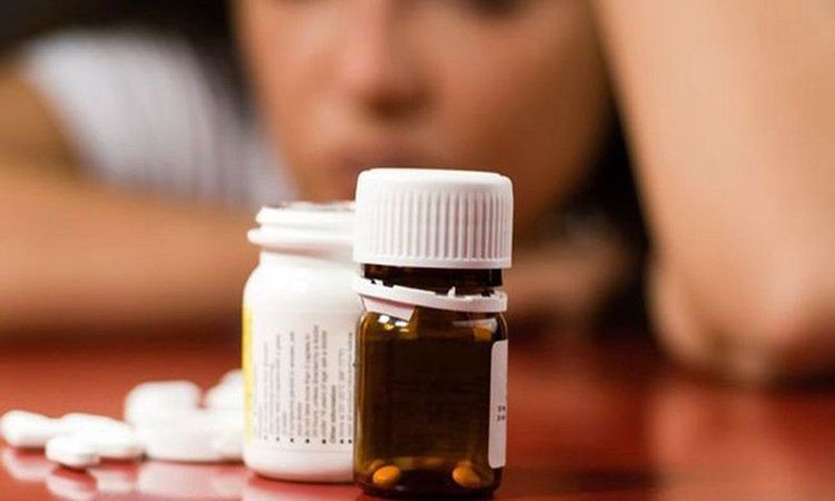 Người bị bệnh trầm cảm nếu tự ngưng thuốc sẽ dẫn tới suy nghĩ tiêu cực và hành động dại dột