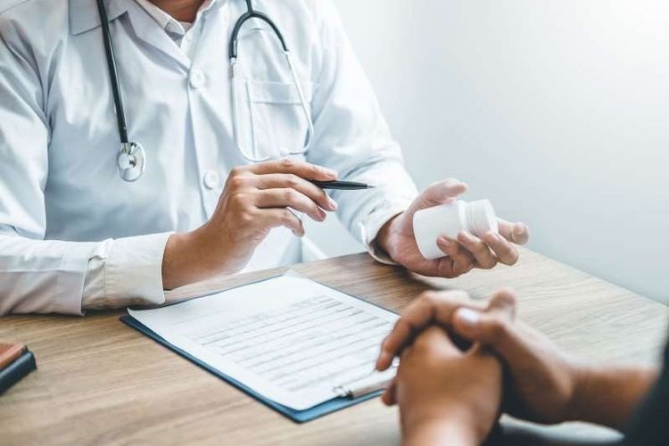 
Bác sĩ có thể kê đơn điều trị bệnh lạc nội mạc tử cung và IBS
