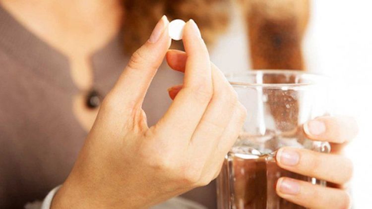 Cách dùng thuốc tránh thai hàng ngày như thế nào?