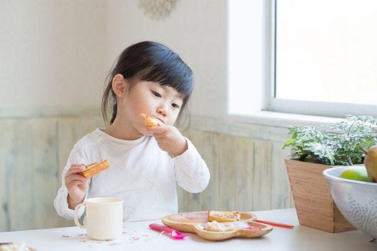 Trẻ 4 tuổi nặng 12kg ở mức dưới so với tiêu chuẩn của Tổ chức Y tế thế giới