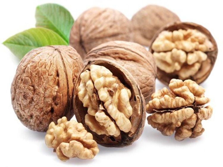 Walnut can improve relaxation, and should be included as part of dinner for your child

