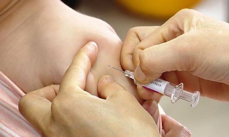 Sau tiêm mô não cầu BC bao lâu thì cho trẻ tiêm AC?