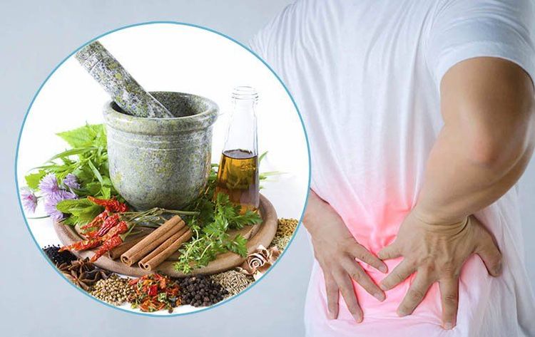 Điều trị đau lưng bằng đông y cần tham vấn bác sĩ chuyên khoa