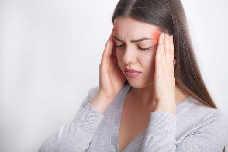 Người bệnh mắc thiểu năng tuần hoàn não trong đông y luôn cần được kê toa bốc thuốc rõ ràng