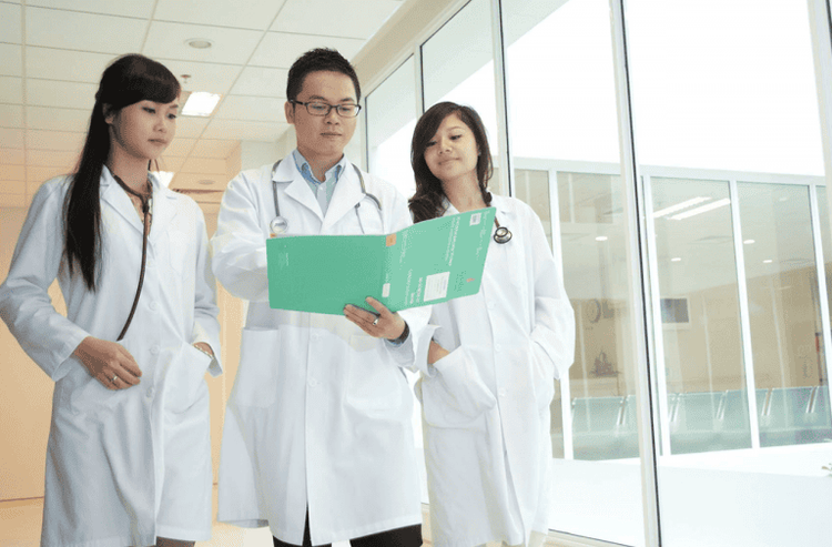 Quá trình tầm soát và điều trị ở Vinmec luôn được đảm bảo tốt nhất nhờ đội ngũ y bác sĩ có nhiều năm kinh nghiệm và tay nghề cao.