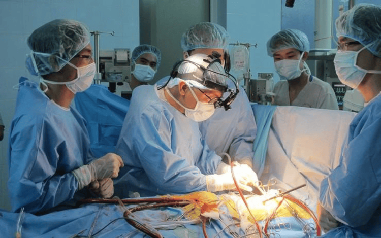 Phẫu thuật tim mạch chuyên sâu tại Vinmec