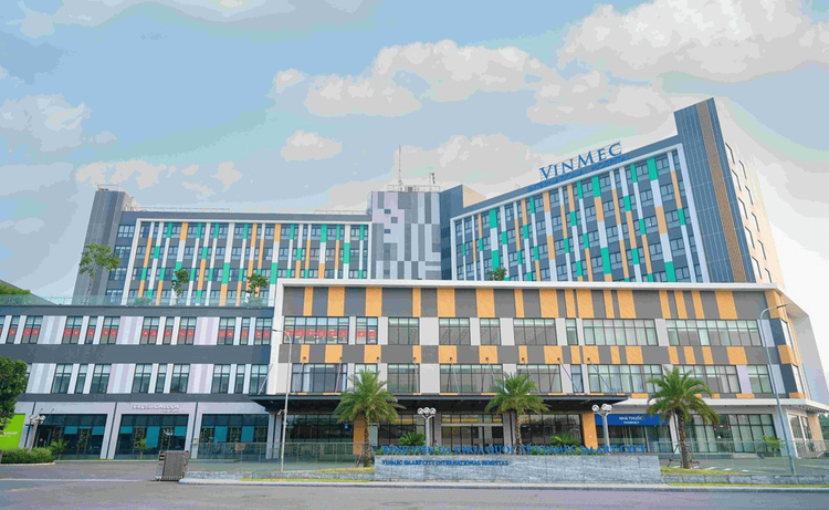Bệnh viện Đa khoa Quốc tế Vinmec Smart City quy tụ đội ngũ chuyên gia, bác sĩ Sản khoa đầu ngành, có kinh nghiệm xử trí hiệu quả những thai kỳ phức tạp