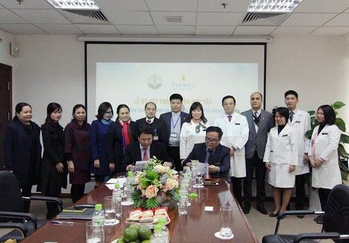 TRƯỜNG ĐẠI HỌC DƯỢC HÀ NỘI VÀ VINMEC KÍ KẾT THỎA THUẬN HỢP TÁC ĐÀO TẠO