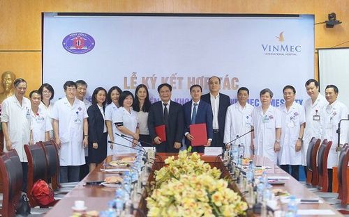 BỆNH VIỆN K VÀ BỆNH VIỆN VINMEC HỢP TÁC NGHIÊN CỨU, CHUYỂN GIAO KỸ THUẬT ĐIỀU TRỊ UNG THƯ