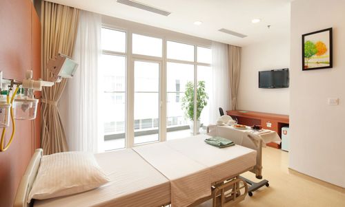 Phẫu thuật “sửa chữa” dị tật sinh dục thành công cho chàng trai hơn 20 tuổi