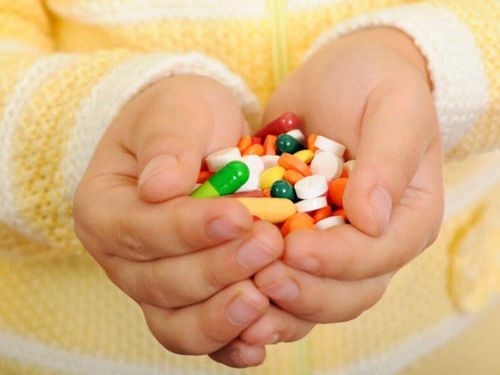 
Thuốc giãn phế quản giúp giảm bớt sự tắc nghẽn trong phế quản
