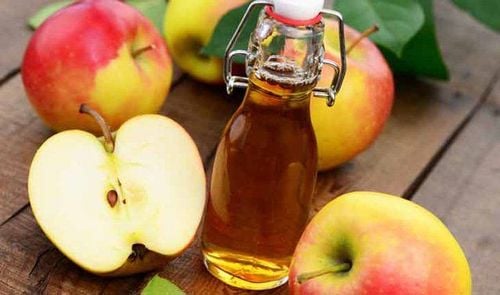 Do apples affect diabetes and blood glucose?