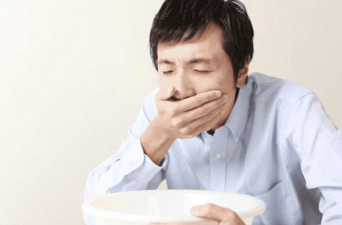 Làm nóng thực phẩm sai cách có thể dẫn đến ngộ độc thực phẩm