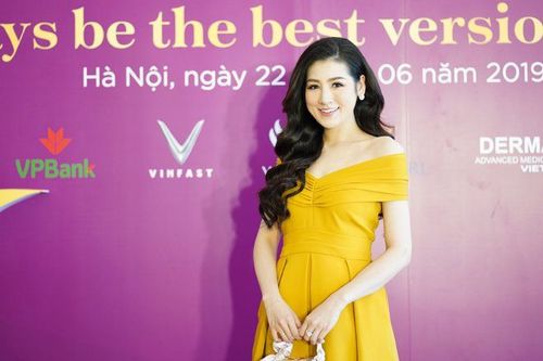 Sau khi sinh em bé, nhan sắc Tú Anh ngày càng mặn mà, nhưng cô vẫn bày tỏ sự hào hứng muốn đến Trung tâm thẩm mỹ Vinmec - View để được đẹp hơn