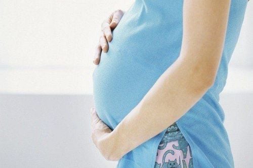 Polyhydramnios at weeks 37-39 should be treated?