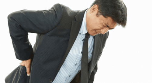 
Loãng xương xuất hiện ở nam giới nhiều hơn phụ nữ
