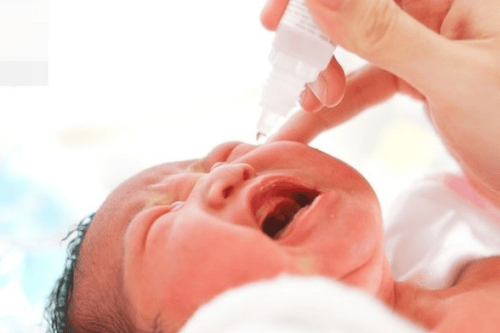 Using antibiotic eye drops for children must be done according to the doctor's instructions