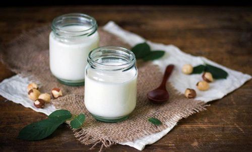 Loại sữa chua có chứa đầy đủ chất béo mà cơ thể cần