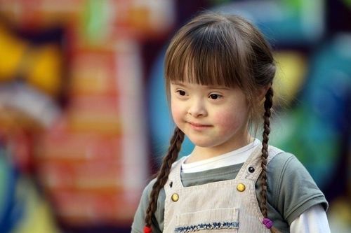 Mang thai khi lớn tuổi khiến trẻ sinh ra có nguy cơ cao mắc các bệnh về di truyền