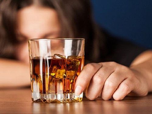 Rượu là thủ phạm gây các bệnh lý về gan
