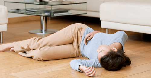 Biến chứng của đột quỵ xảy ra thường do tình trạng tổn thương não, dẫn đến mất khả năng vận động hoặc do các phương pháp hồi phục sau đột quỵ không hiệu quả