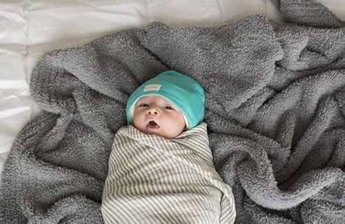 Thóp trẻ phập phồng Khi nào là bất thường