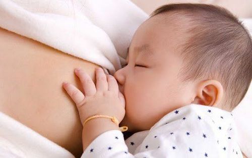 Breastfeeding is the cause of delayed menstruation