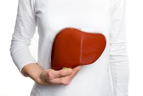 Bị đa nang buồng trứng có nguy hiểm không? Có, vì bệnh có thể gây viêm gan.
