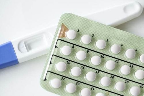 Sử dụng thuốc tránh thai để giúp điều chỉnh chu kỳ kinh nguyệt của