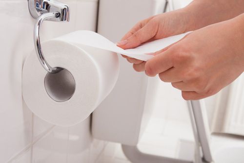Đại tiện phân lỏng, không thành khuôn phải làm sao?