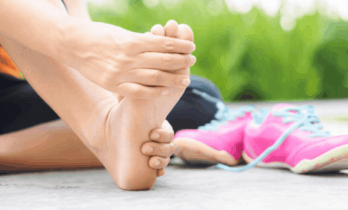 Bệnh lý thần kinh ngoại biên xuất hiện với triệu chứng chuột rút