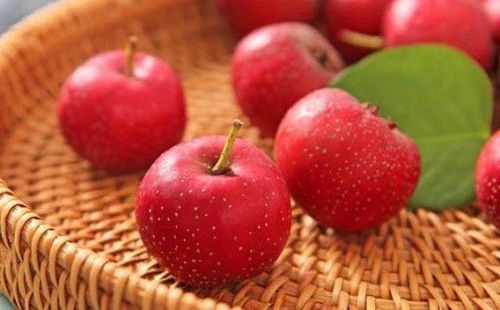 Using expired apples can pose health risks to consumers.