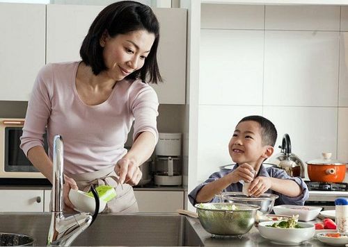 Trẻ ở mỗi độ tuổi có thể làm được những công việc phù hợp