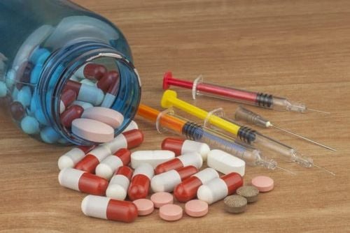 Mục tiêu của điều trị duy trì là kéo dài thời gian lui bệnh mà không cần sử dụng steroid