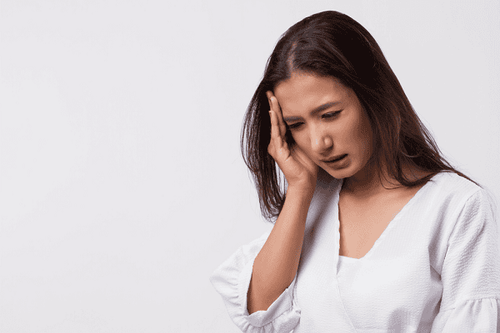 Trong quá trình sử dụng thuốc, người bệnh có thể gặp tình trạng chóng mặt