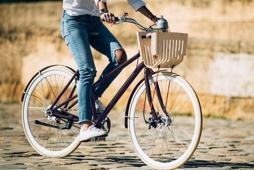 Cycling with the goal of increasing height is not as easy as it seems, but it is also not as difficult as one might think.