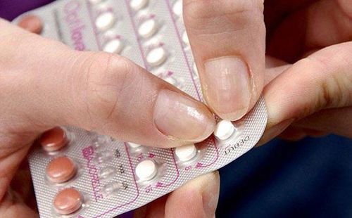 
Hình thức trình bày của vỉ thuốc Briellyn là có 28 viên

