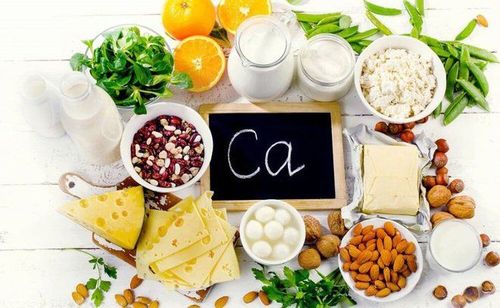 Một trong những loại thực phẩm cản trở khả năng hấp thu sắt của cơ thể phải kể đến thực phẩm giàu canxi