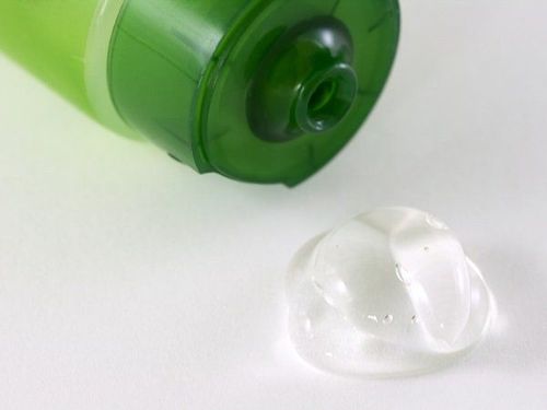 Chất bôi trơn âm đạo gốc silicone cung cấp lượng bôi trơn lớn nhất và sẽ không bị khô khi quan hệ tình dục
