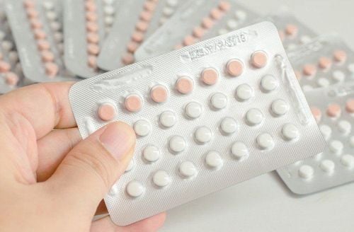 Thuốc Loestrin cần được sử dụng đúng theo kê toa của bác/dược sĩ