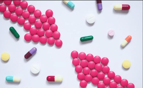 Tương tác thuốc có thể thay đổi cách hoạt động của thuốc Maprotiline HCL, làm tăng nguy cơ mắc các tác dụng phụ.