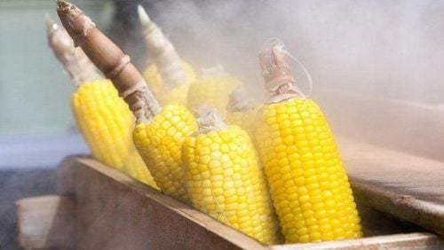 If you are aiming to lose weight, it is recommended to consume corn during breakfast or as a snack.