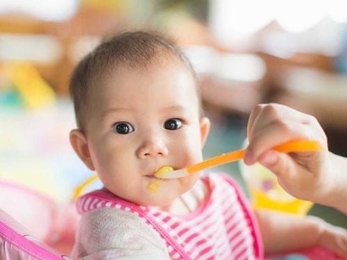 Answering what a 6-month-old baby should eat to gain weight