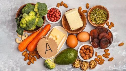 Bổ sung vitamin và khoáng chất cho trẻ cụ thể là vitamin A qua thực phẩm