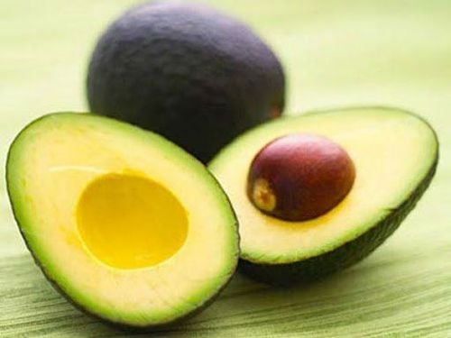 Children possess an underdeveloped digestive system, leading parents to frequently inquire whether the consumption of avocado is beneficial for children.