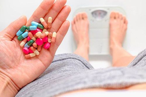 Nhiều người sử dụng thuốc giảm mỡ nhưng gặp phải tác dụng phụ là làm men gan tăng cao