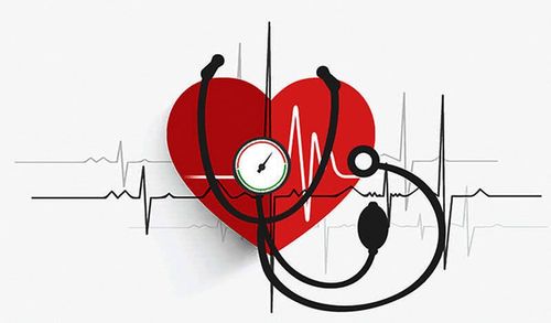 Cách xử lý khi tăng huyết áp đột ngột bằng thuốc là gì?