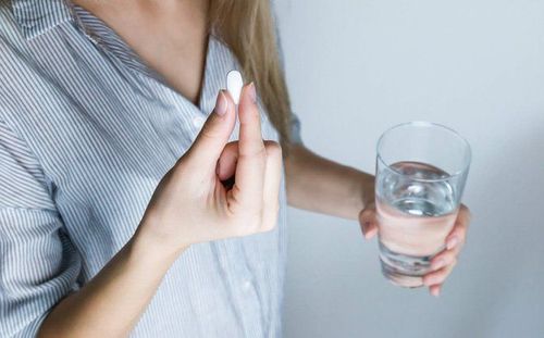 Danazol cần được dùng liều lượng theo hướng dẫn của bác sĩ