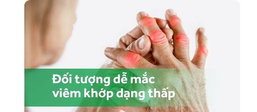 Những ai có nguy cơ cao mắc bệnh viêm khớp dạng thấp?